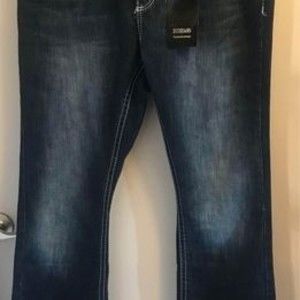 Zco Jeans Women’s Size 18W Blue Jeans Denim New With Tags Bling Rhinestones